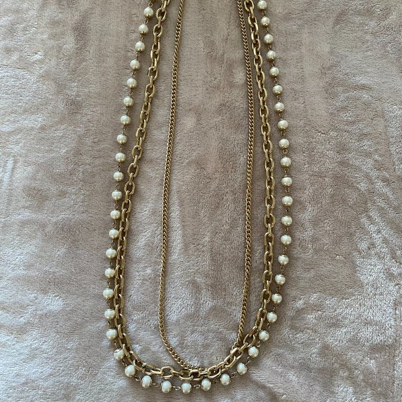Ann Taylor Gold and Pearl Necklace - Picture 1 of 2